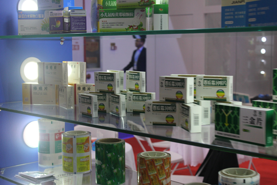 九州通密集發(fā)起合作，醫(yī)藥健康綜合服務(wù)商轉(zhuǎn)型持續(xù)加速